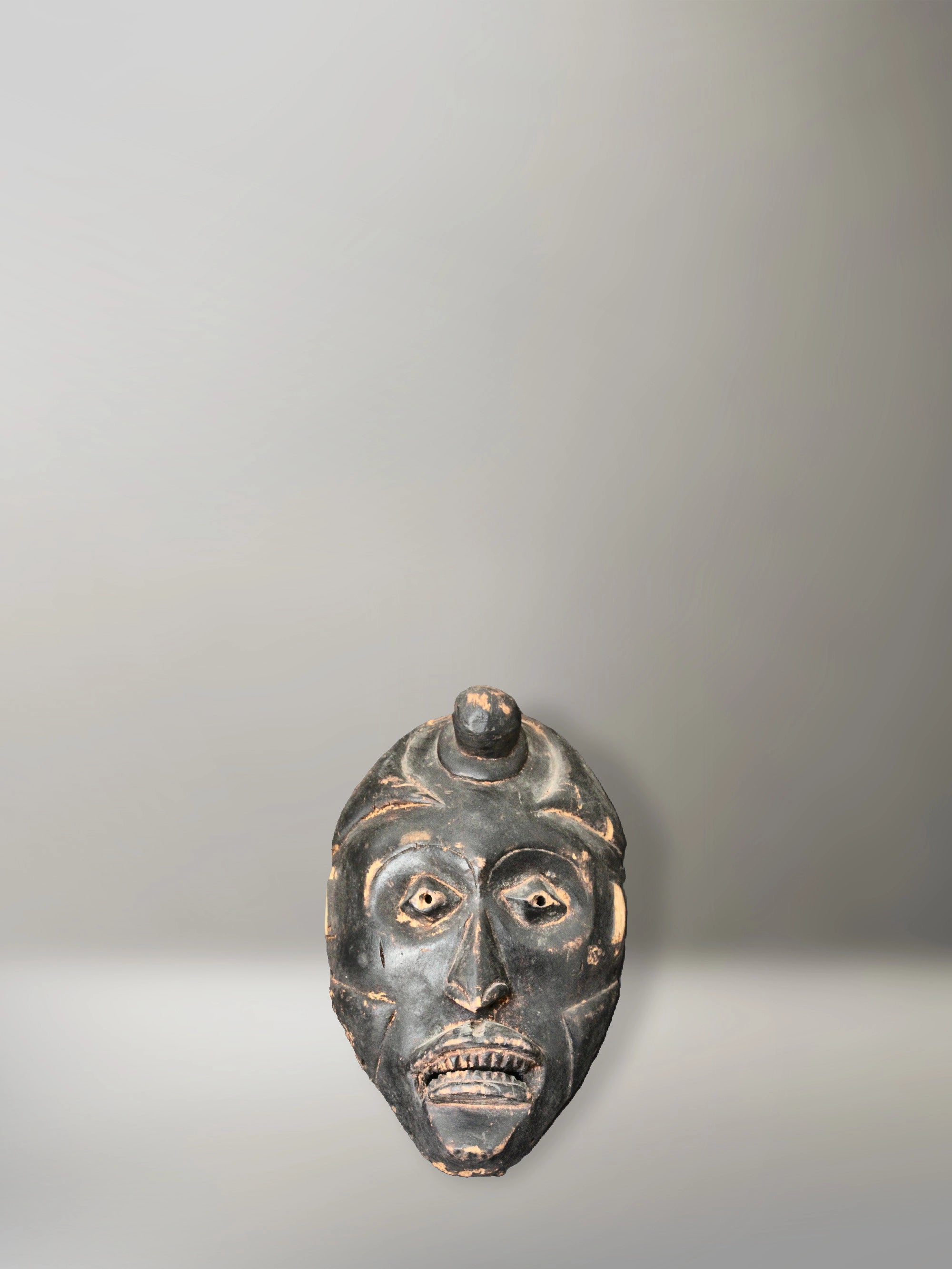 Máscara ceremonial Bakongo