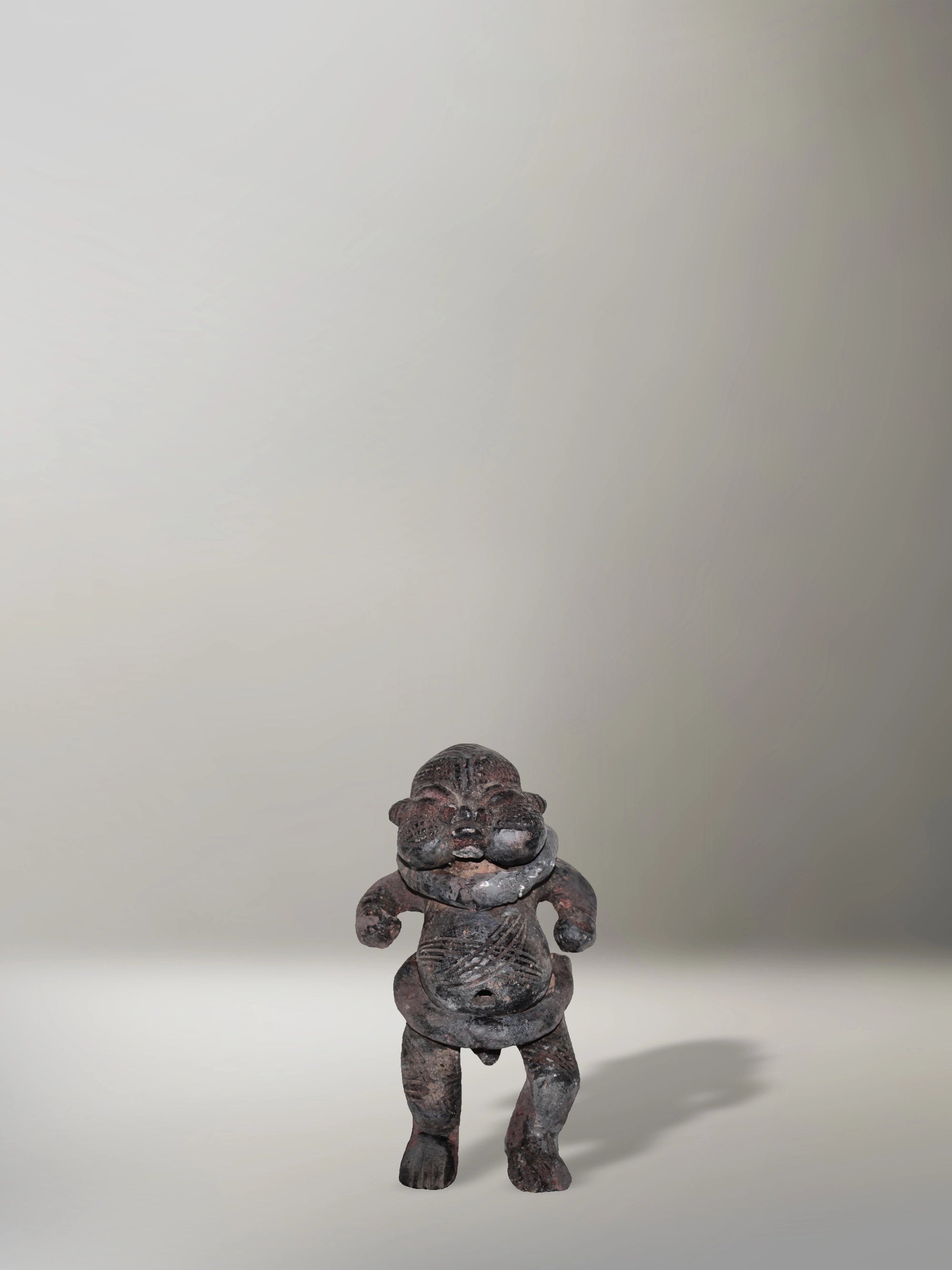 Escultura Tikar de Terracota