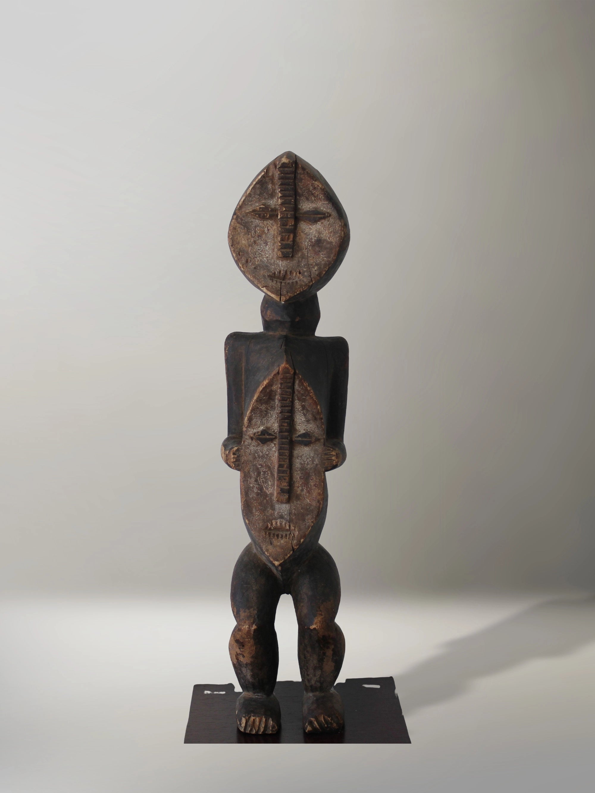 Figura Relicario Lega Maginga