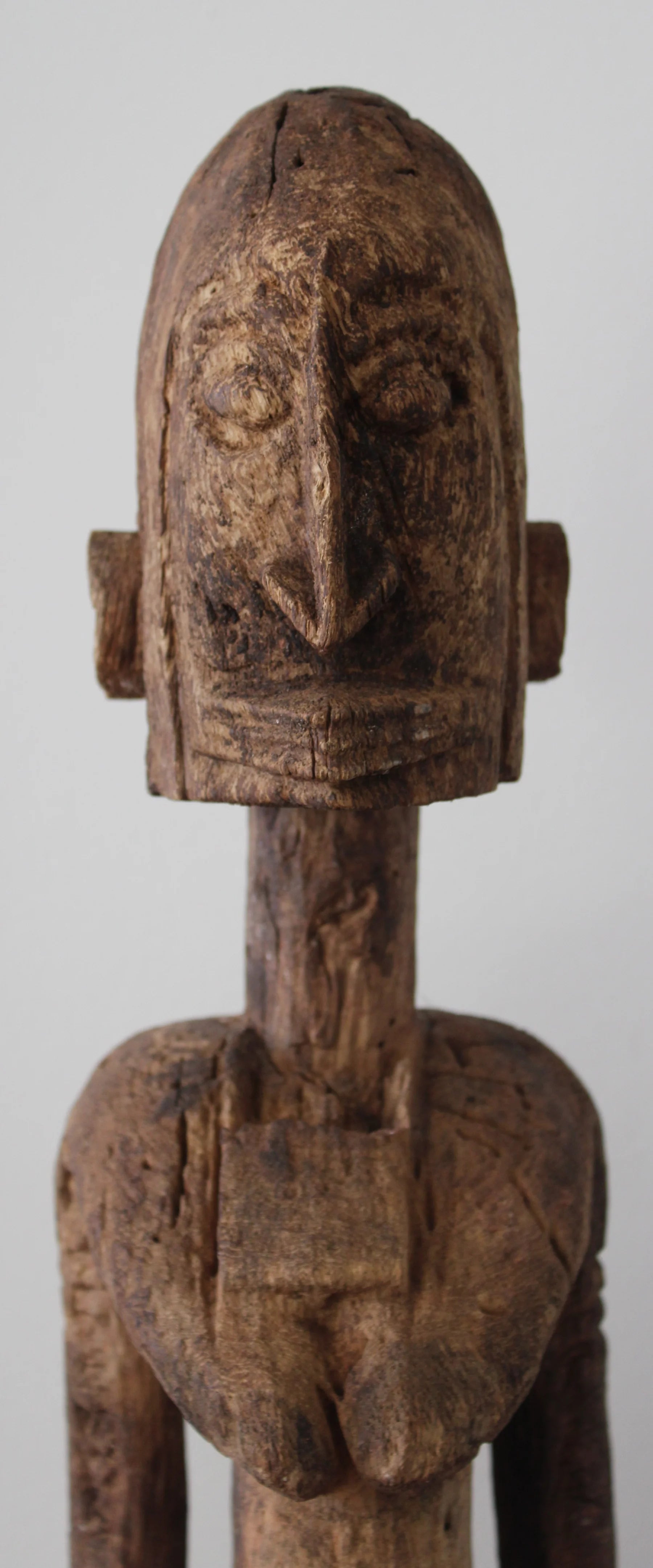 Figura Femenina Dogón