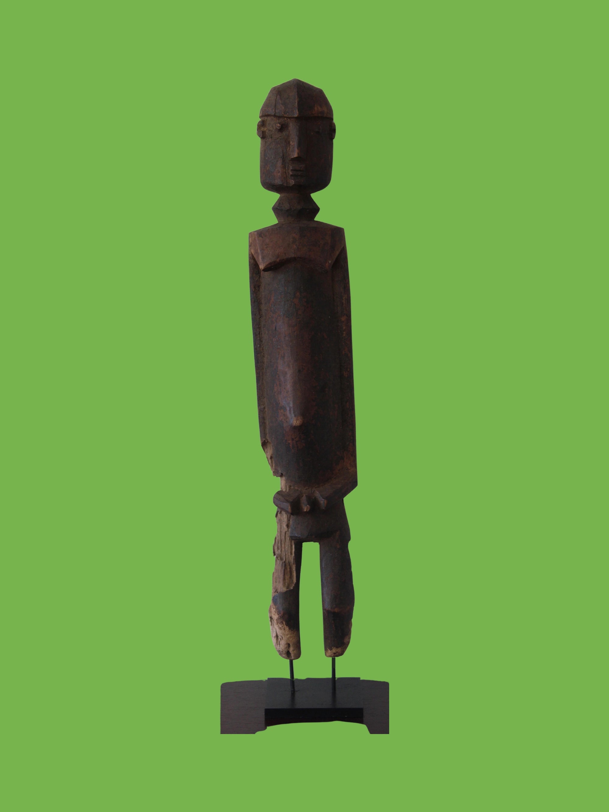 Estatua bateba del grupo lobi