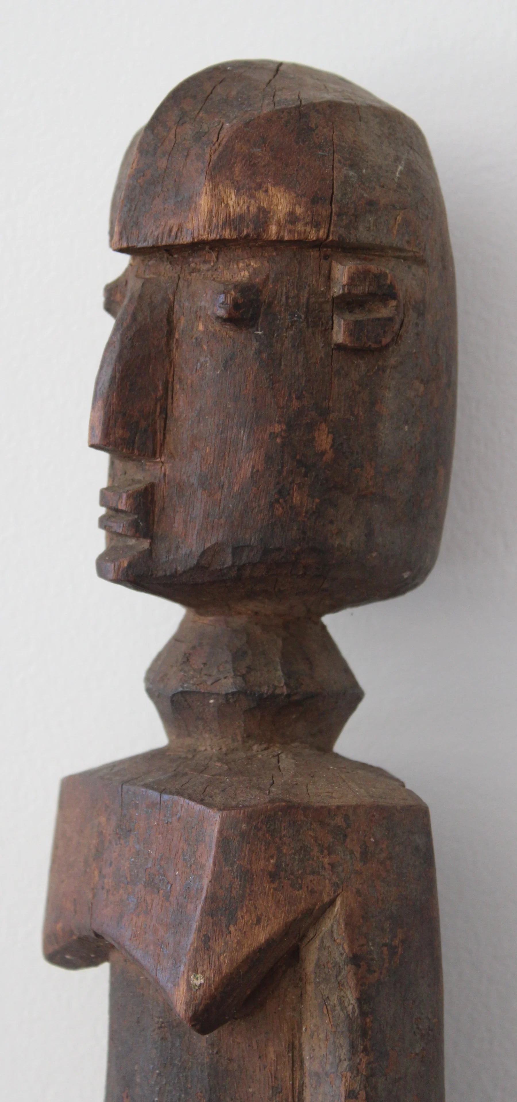 Estatua bateba del grupo lobi