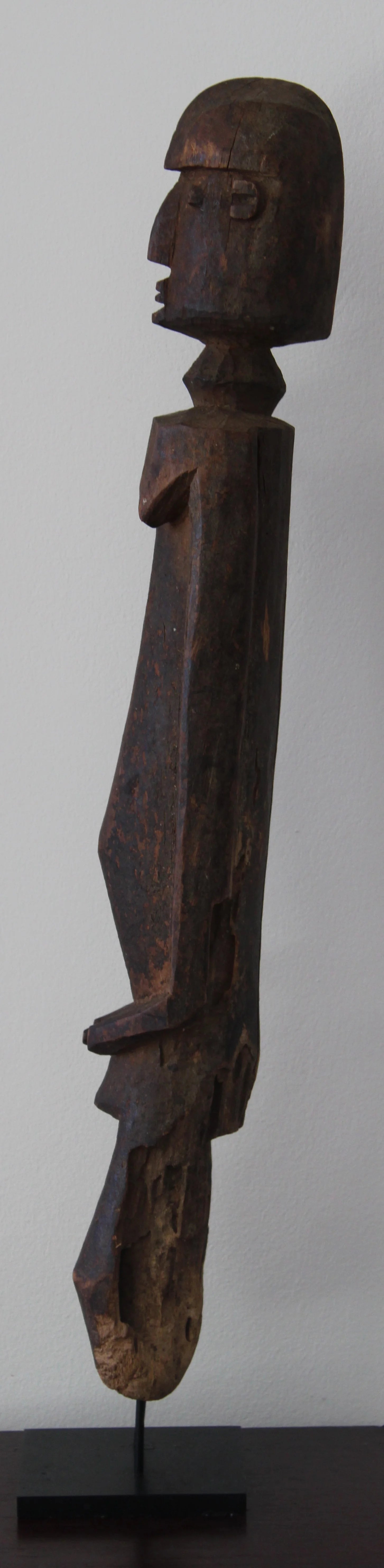 Estatua bateba del grupo lobi