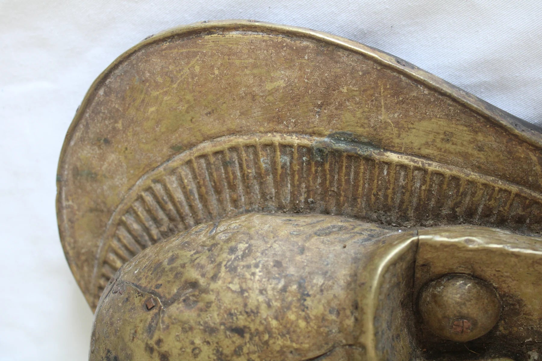 Estatua Relicario Kota Mbulu-Ngulu