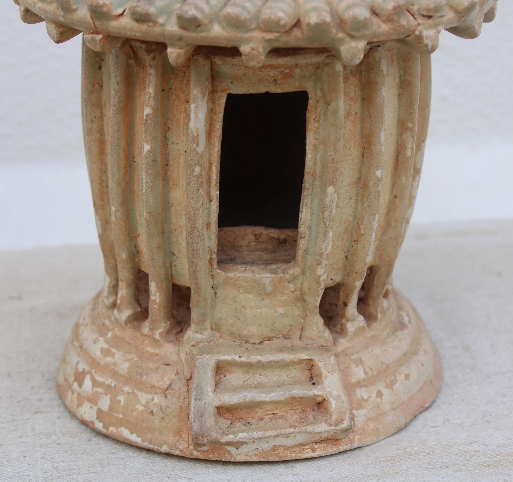 Maqueta de Granero de Cerámica Qingbai