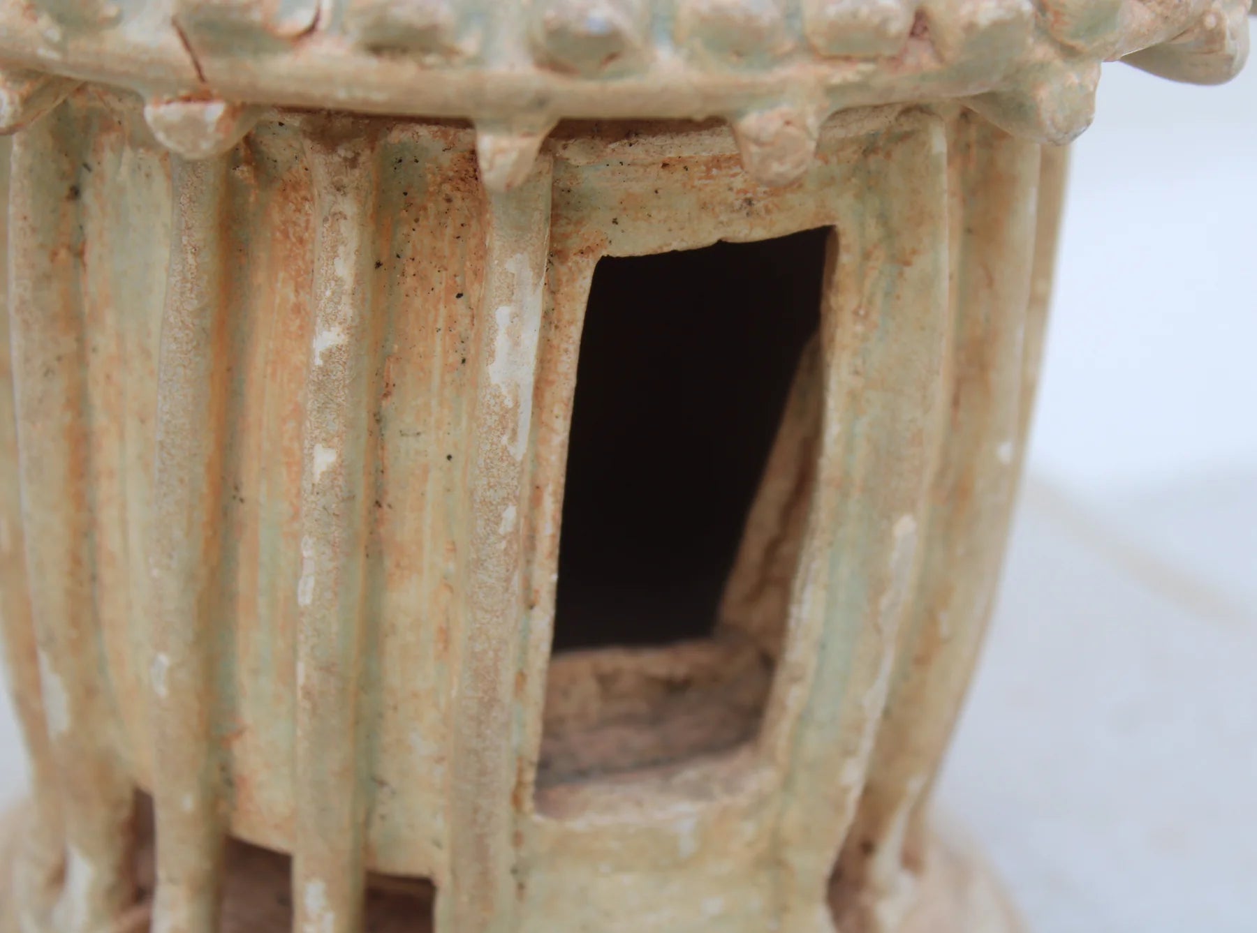 Maqueta de Granero de Cerámica Qingbai